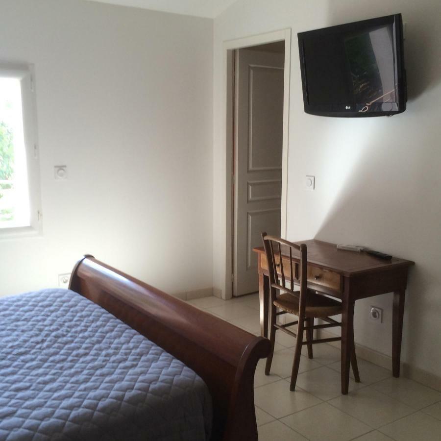 Domaine De Camp Joyeux Διαμέρισμα Puget-Ville Εξωτερικό φωτογραφία